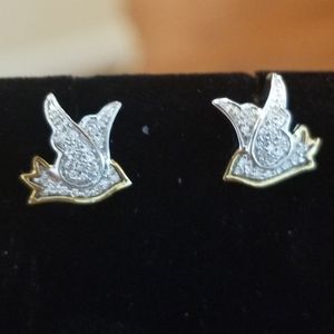 Jewelry - 0.25 ct Genuine Diamond Bird Earrings 10kt Jewelry - 0.25 ct Genuine Diamond Bird Earrings 10kt